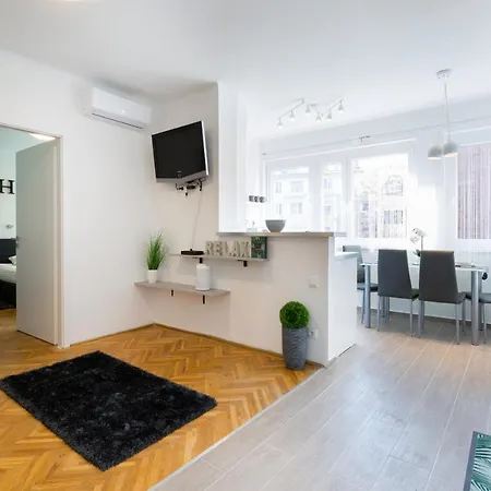 20-22 Rumbach Sebestyen Utca Apartment